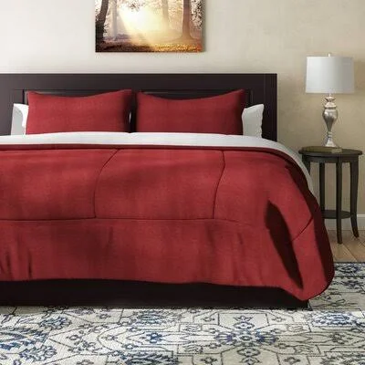 Bilmont Reversible Comforter Set Alcott Hill Size: Full/Queen - Color: Burgundy