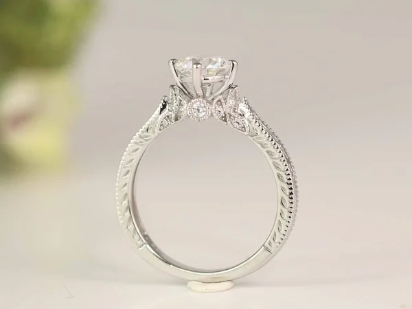 Art Deco Engagement Ring - Vintage Inspire Ring - Antique Style - Round Cut Solitaire Ring - 1 Carat - Sterling Silver (Size 3.5