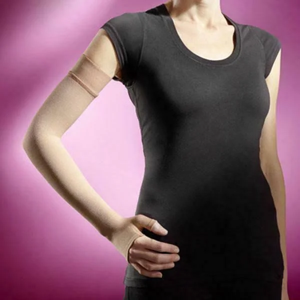 Sigvaris Advance 20-30 mmHg Armsleeve w/ Gauntlet