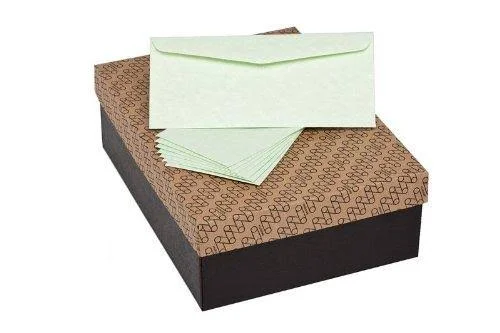 Mohawk Skytone Vellum Parchment Envelopes Spring Green Shade #10 Commercial Flap 4-1/8 x 9-1/2 Inches, 24W (89 Gsm), 500 Envelop