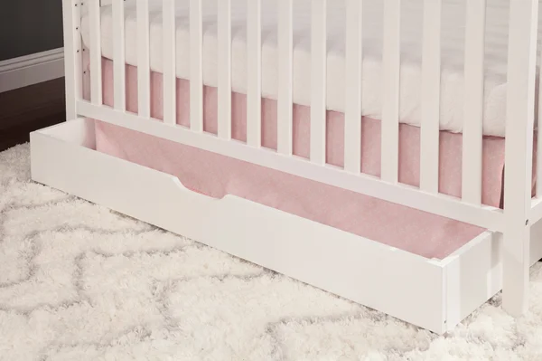 Carter's by Davinci Under Crib Trundle (White)