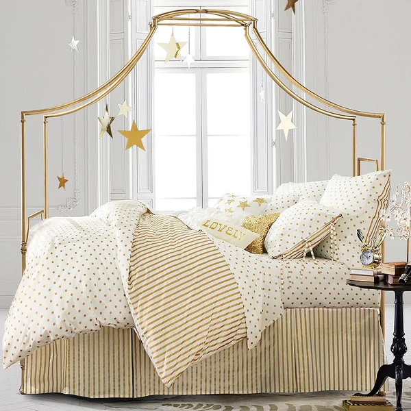 Maison Canopy Bed, Full, Gold