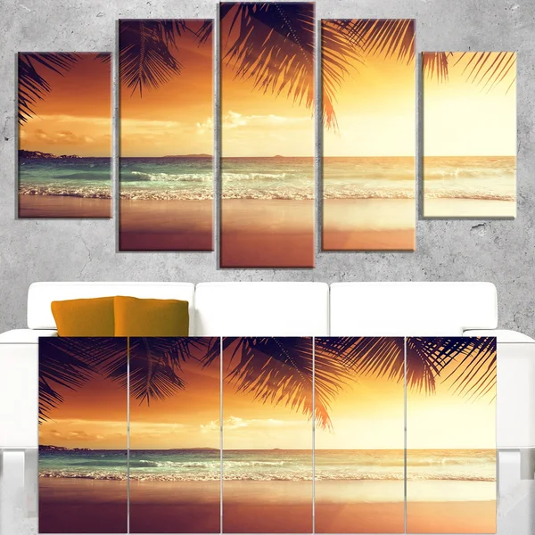 Designart &Palm Leaves on Caribbean Seashore& 4 Piece Graphic Art on Wrapped Canvas Set